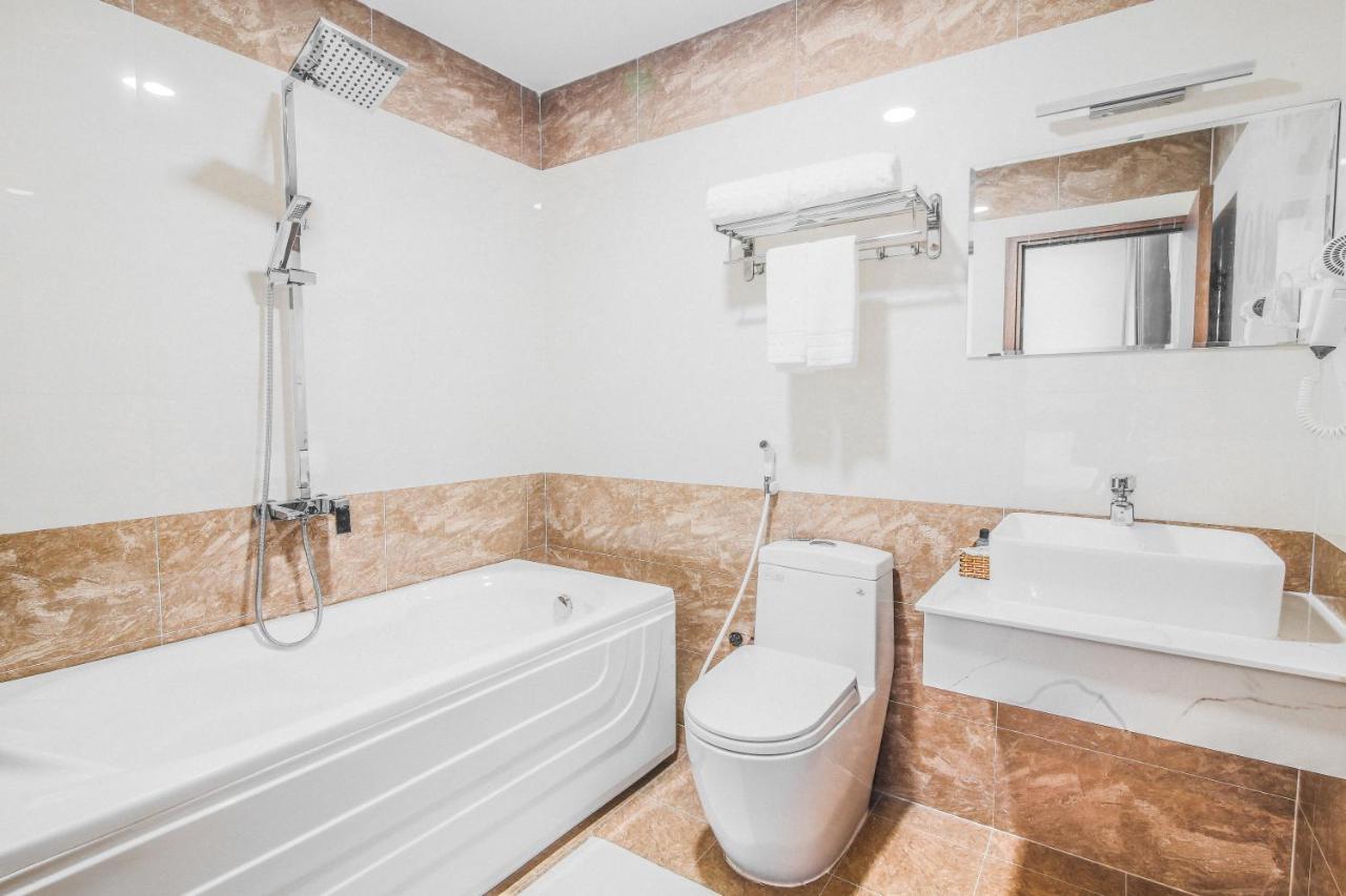 Grand Lee Hotel Ho Chi Minh City Bagian luar foto